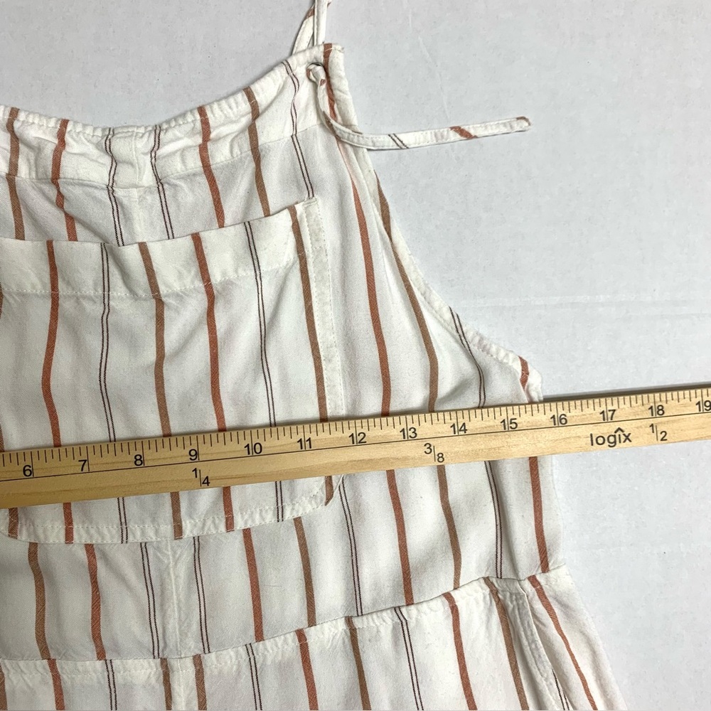 RVCA Zula Jumpsuit Overalls White Stripe Cover Up Sz M Casual Lightweight Beach - Picture 12 of 13
